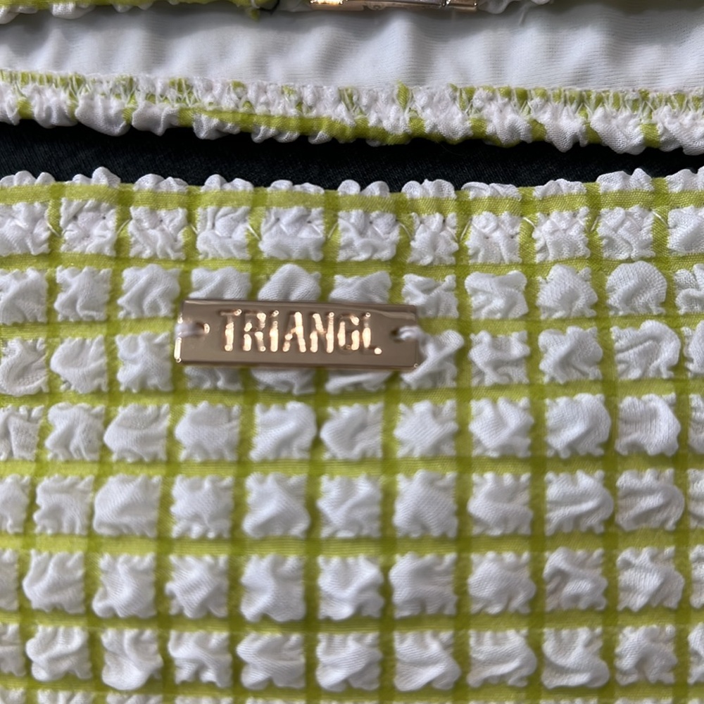 Triangle Summer - image 4